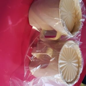 Avon sugar and milk container